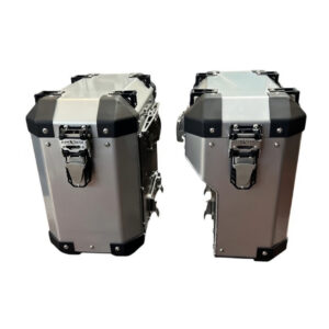 Valigie Laterali 40L in Alluminio per moto con scarico a destra – Serie MK3.1 FrenkCastel codice prodotto COD 894 L-R (VERSIONE CON TELAIO )