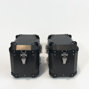 Valigie Laterali 45L in Alluminio per BMW R1300 GS Standard senza Telaio con Supporti Inclusi – Serie MK4 FrenkCastle codice prodotto COD 2289 L-R